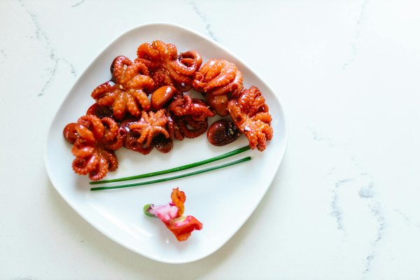 Potenzia la tua concentrazione nel biliardo: strategie di mental training per vincere nelle competizioni